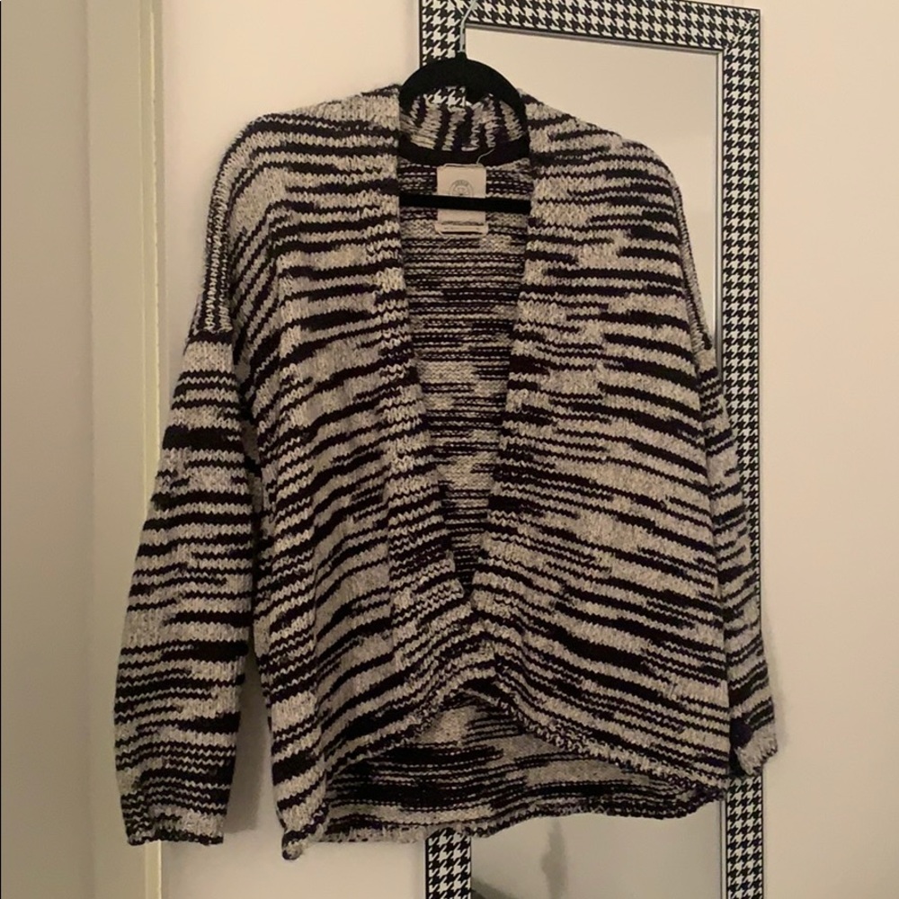 Oversized urban outfitters cardigan